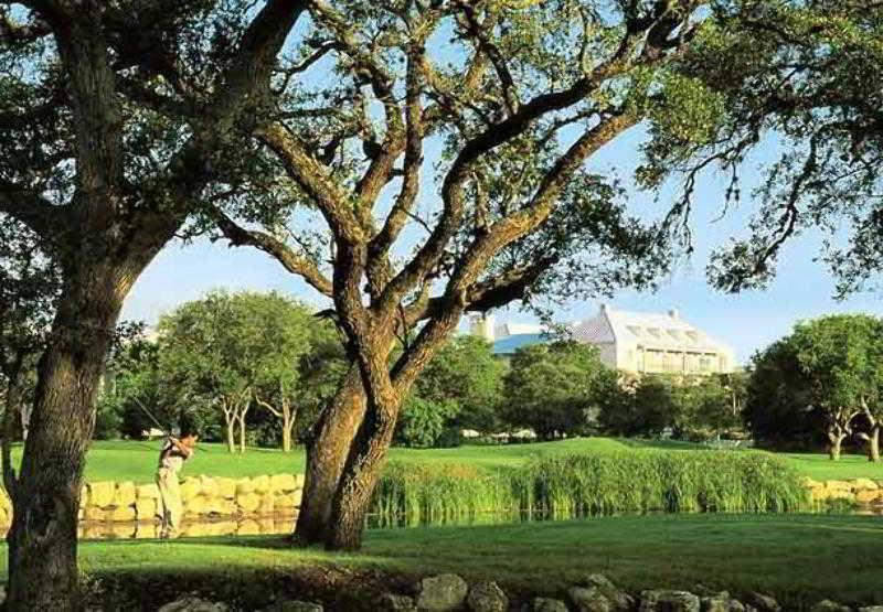 Springhill By Marriott Airport Hotel San Antonio